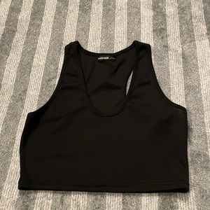 Black cropped tank